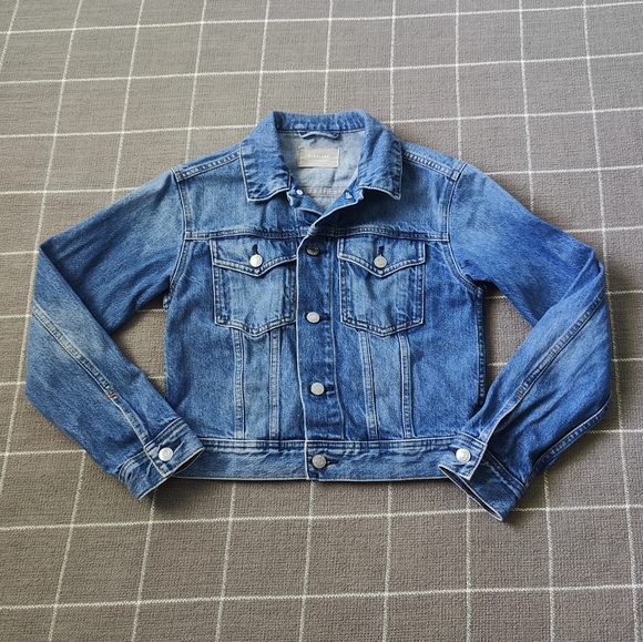 Everlane Jackets & Blazers - Everlane The Shrunken Denim Jacket